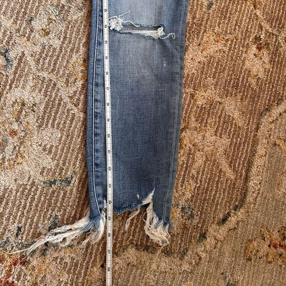 H&M Distressed Blue Jeans for Women - Picture 5 of 6